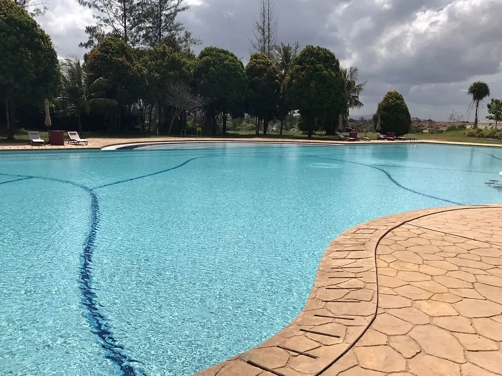 Austin Heights Golf & Hotel Resort 新山